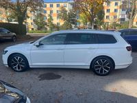 Gebraucht VW Passat Elegance 200 PS (147 kW) 2021 Weiß Kombi