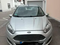 Gebraucht Ford Fiesta 95 PS (69 kW) 2014 Silber Kleinwagen