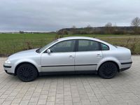 Gebraucht VW Passat Basis 102 PS (75 kW) 2001 Silber Limousine