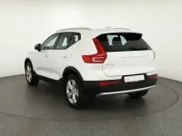 Gebraucht Volvo XC40 Core 163 PS (119 kW) 2024 Weiß SUV