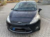 Gebraucht Ford Fiesta 97 PS (71 kW) 2012 Schwarz Kleinwagen