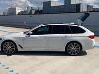 gebraucht BMW 530 xDriv|T|M-Sport|TipTr|Luftfed|Ledr|LED|Pan|Snd|HUD