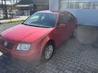 Gebraucht VW Bora Comfortline 75 PS (55 kW) 2005 Rot Limousine
