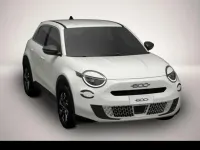 Neu Fiat 600 Red 114 kW (156 PS) 2025 Manufacturer SUV