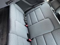 Second-hand Audi A3 101 CP (74 kW) 1996 Albastru Hatchback