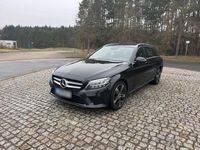 Gebraucht Mercedes C220 194 PS (142 kW) 2019 Schwarz Kombi