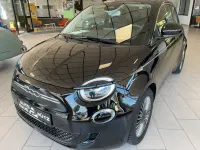 Gebraucht Fiat 500e Basis 86 kW (118 PS) 2023 Schwarz Limousine