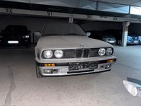 Gebraucht BMW 316 102 PS (75 kW) 1991 Silber Limousine