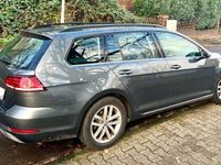 gebraucht VW Golf VII Highline 1.5 150 PS AHK BJ11/2019