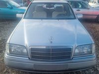 Gebraucht Mercedes C180 Elegance 122 PS (89 kW) 1997 Silber Limousine