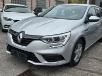 Gebraucht Renault Mégane Life 101 PS (74 kW) 2017 Silber Limousine