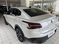 Gebraucht Citroën e-C4 Shine 100 kW (136 PS) 2023 Perlmuttweiß perlmutt lackier Limousine