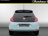 Gebraucht Renault Twingo Techno 60 kW (82 PS) 2023 Pastellblau Kleinwagen