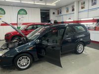 Gebraucht Ford Focus 116 PS (85 kW) 2002 Andere farben Kombi