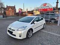 Gebraucht Toyota Prius Life 99 PS (72 kW) 2010 Weiß Kleinwagen