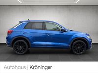 Gebraucht VW T-Roc Active 150 PS (110 kW) 2021 Blau SUV