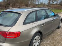 Gebraucht Audi A4 130 PS (95 kW) 2009 Gelb Limousine