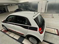 Gebraucht Renault Twingo Luxe 90 PS (66 kW) 2015 Weiß Kleinwagen