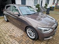 Gebraucht BMW 125 218 PS (160 kW) 2012 Braun Kleinwagen