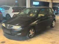 Gebraucht Lancia Ypsilon 60 PS (44 kW) 2002 Schwarz Kleinwagen