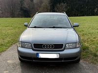 Gebraucht Audi A4 110 PS (80 kW) 1998 Grau Kombi