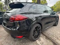 Gebraucht Porsche Cayenne GTS Sport 420 PS (308 kW) 2013 Schwarz SUV