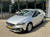 Gebraucht Volvo V40 CC Momentum 116 PS (85 kW) 2013 Grau Kombi