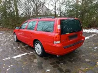 Gebraucht Volvo V70 185 PS (136 kW) 2007 Rot Kombi