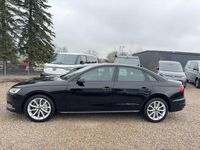 Gebraucht Audi A4 Ambiente 204 PS (150 kW) 2022 Mythosschwarz Limousine