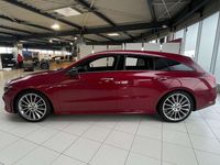 Gebraucht Mercedes CLA200 AMG line 163 PS (119 kW) 2022 Patagonienrot  metalliclack Kombi