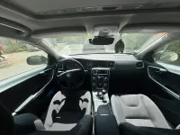 Gebraucht Volvo V60 Momentum 136 PS (100 kW) 2014 Schwarz Kombi