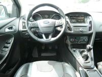 Gebraucht Ford Focus 116 PS (85 kW) 2016 Silber Kombi