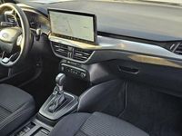 Gebraucht Ford Focus Titanium 125 PS (91 kW) 2024 Silber Kombi