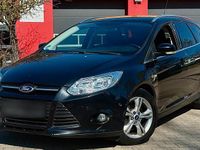 Gebraucht Ford Focus 116 PS (85 kW) 2012 Schwarz Kombi