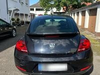 Gebraucht VW Beetle Cup 105 PS (77 kW) 2014 Schwarz Kleinwagen
