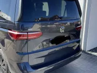 Gebraucht VW Multivan Life 136 PS (100 kW) 2023 Blau Van / Kleinbus