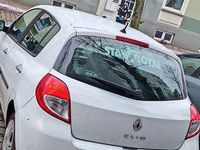 Gebraucht Renault Clio II Expression 75 PS (55 kW) 2010 Weiß Limousine