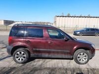 Gebraucht Skoda Yeti 105 PS (77 kW) 2012 Rot SUV