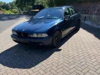 Gebraucht BMW 528 193 PS (141 kW) 1999 Blau Limousine
