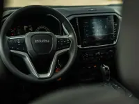 Gebraucht Isuzu D-Max 163 PS (119 kW) 2025 Obsidian gray Pickup