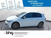 Gebraucht VW Golf VIII Active 150 PS (110 kW) 2022 Weiß Limousine