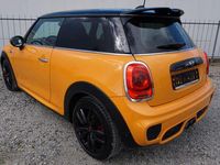 Gebraucht Mini John Cooper Works 231 PS (169 kW) 2017 Orange Kleinwagen