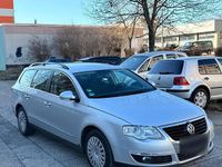 Gebraucht VW Passat 102 PS (75 kW) 2006 Grau Limousine