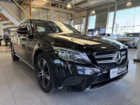 Gebraucht Mercedes 200 Avantgarde 160 PS (117 kW) 2020 Obsidianschwarz (metallic) Limousine