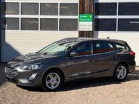Gebraucht Ford Focus Cool & Connect 120 PS (88 kW) 2020 Grau Kombi