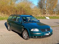 Używany VW Passat Basis 101 KM (74 kW) 2003 Zielony Kombi
