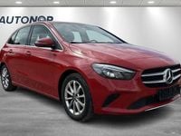 Gebraucht Mercedes B200 163 PS (119 kW) 2019 Rot Van / Kleinbus