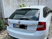 Second-hand Skoda Rapid Active 105 CP (77 kW) 2014 Alb Hatchback