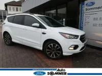 Gebraucht Ford Kuga ST-Line 150 PS (110 kW) 2017 Frostweiß SUV