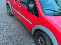 Gebraucht Ford Tourneo Connect 116 PS (85 kW) 2004 Rot Van / Kleinbus